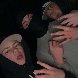 Meet your Posher, Carter